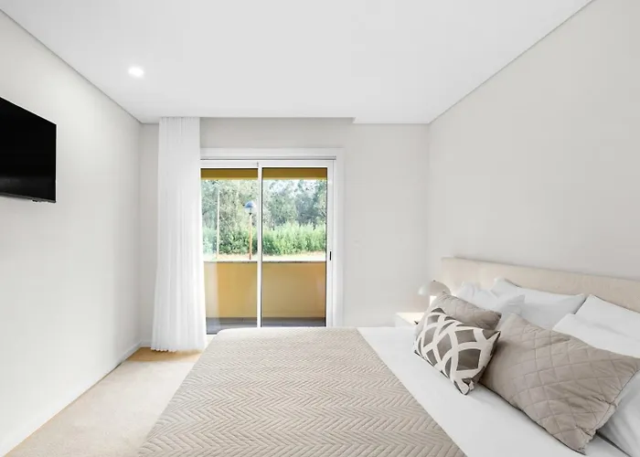 Pinhal Do Furadouro | & Pool Appartement